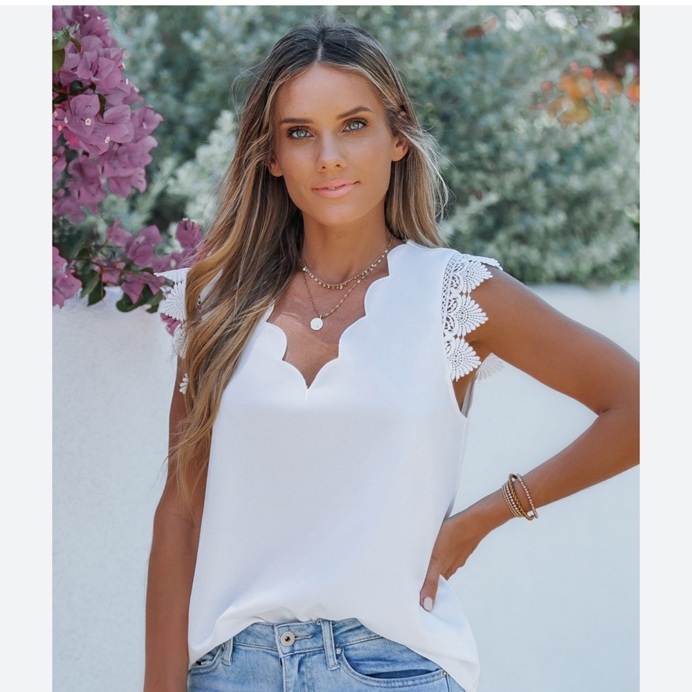 Cupshe white scalloped lace tank top.